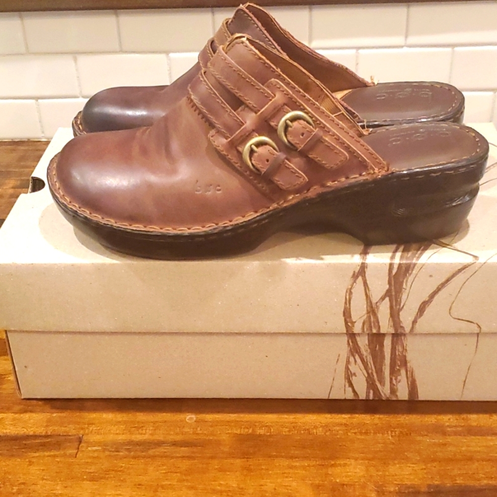 New! Born Concepts Women's B.O.C, Aderyn Mid Heel Clogs